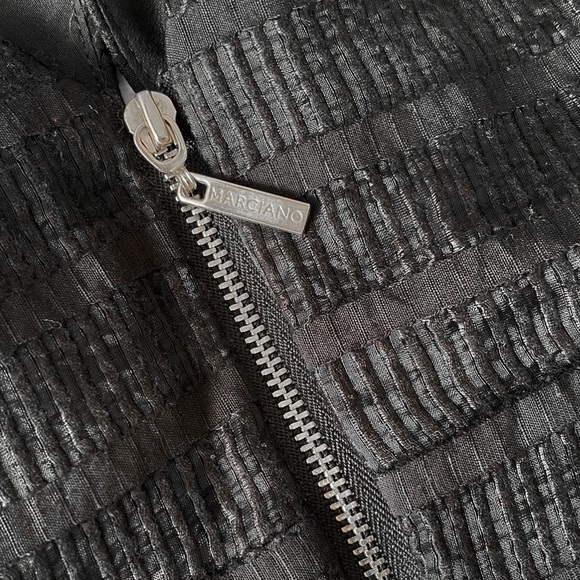 MARCIANO Cross-front Crop Top - Picture 8 of 11